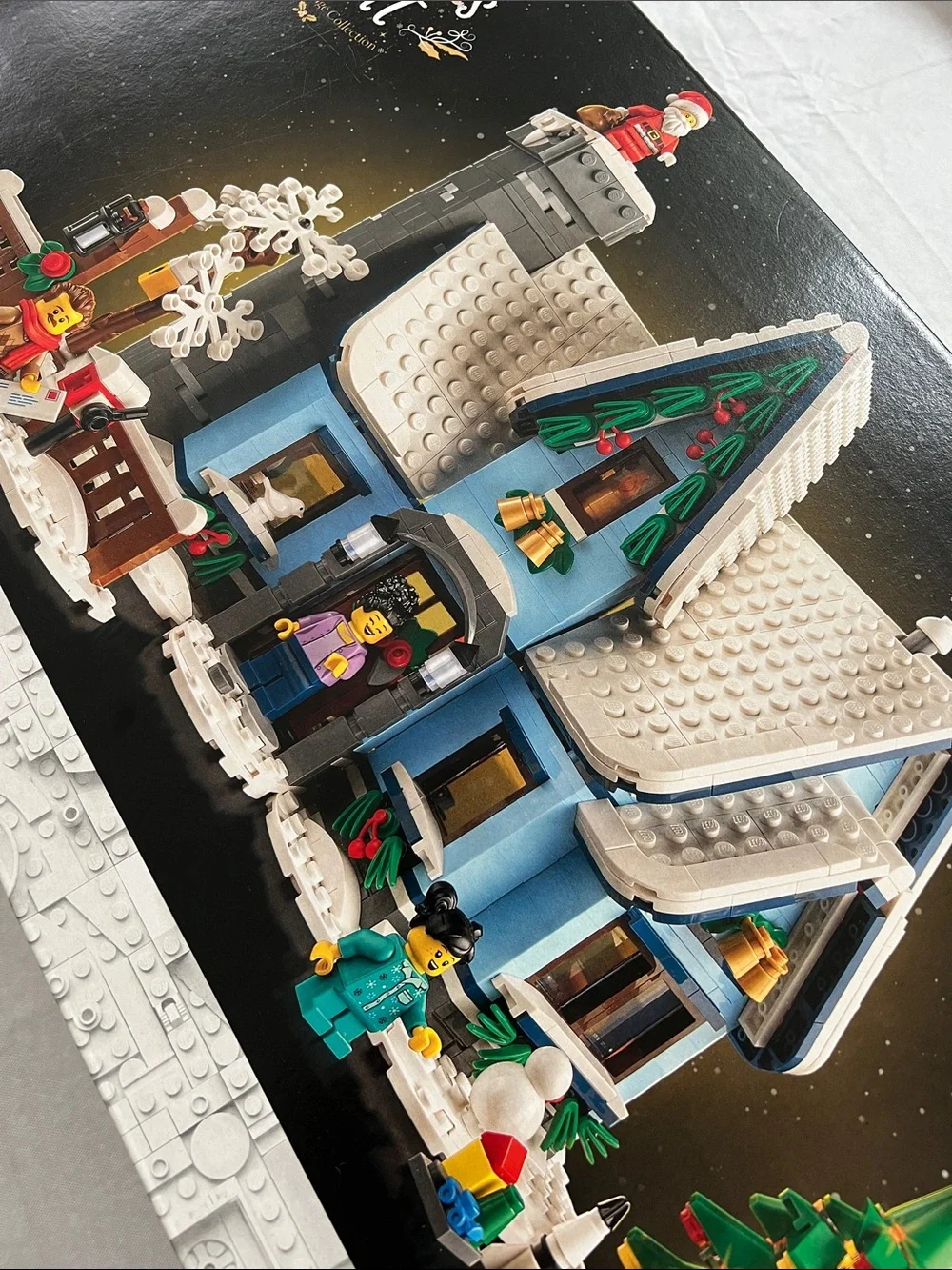 LEGO | Santa's Visit Holiday House Blue & White 10293 Collectible NWT Ages 18+